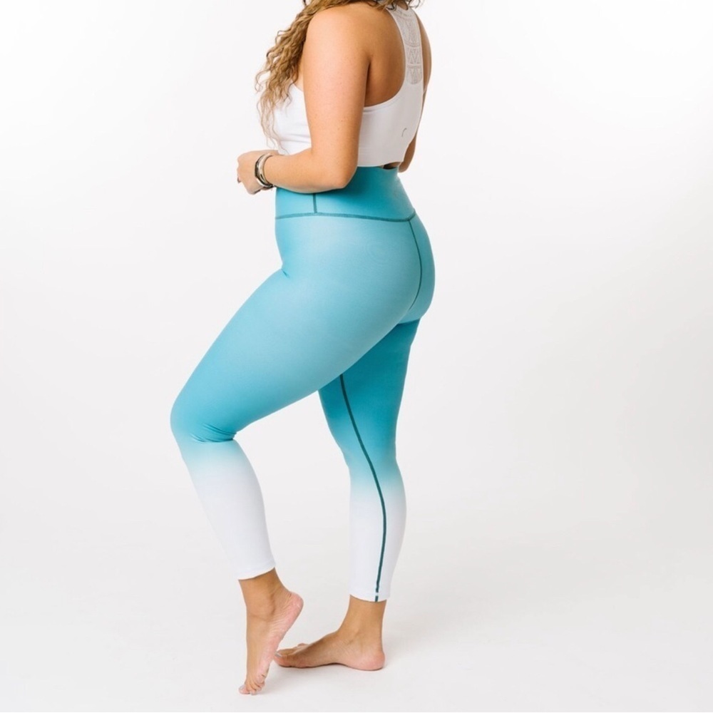 Zyia Active - Teal Venom Metallic Ombre light and tight high-rise 7/8 leggings - Picture 2 of 13